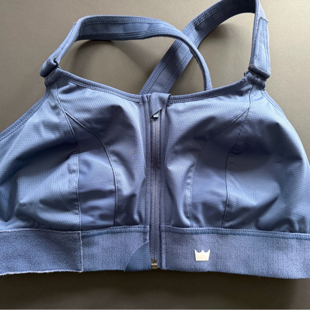 SHEFIT Ultimate Sports Bra - Navy - 2Luxe